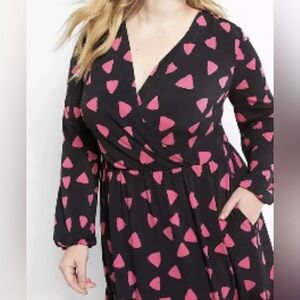 NWT Lane Bryant Women’s Dress 14 16 14/16 Pink Black Triangles Faux Wrap